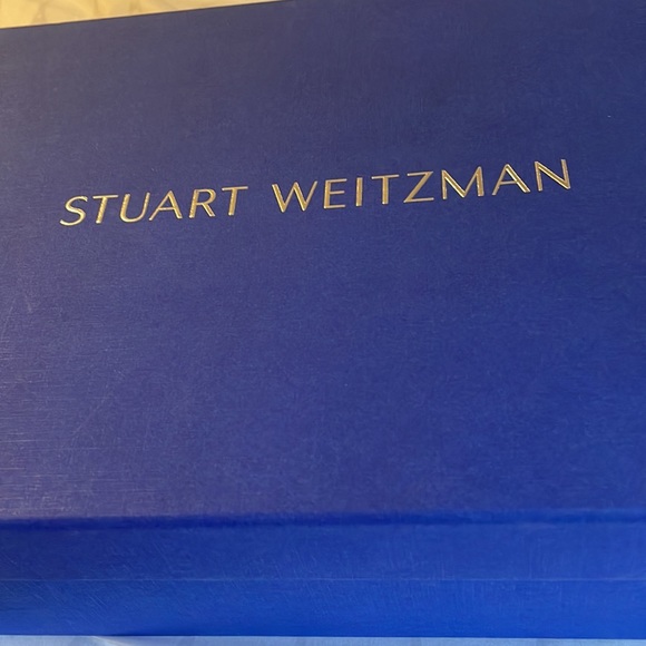 Stuart weitzmen - Picture 4 of 4